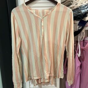 Forever French women’s pajama set size medium